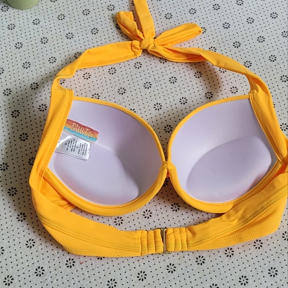 Tahiti Push up Halter Top Bikini Set Size Medium - Picture 7 of 10